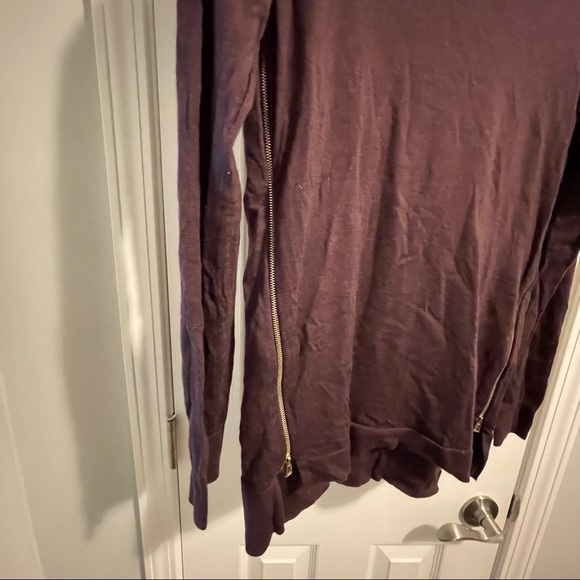 *DONATED* Ann Taylor | NWOT | Women’s Sweater | Side Zipper - Picture 2 of 4